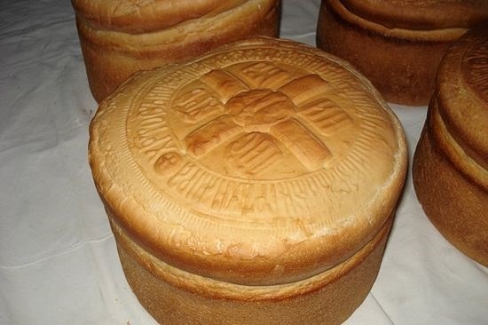 Как хранить освященный хлеб?