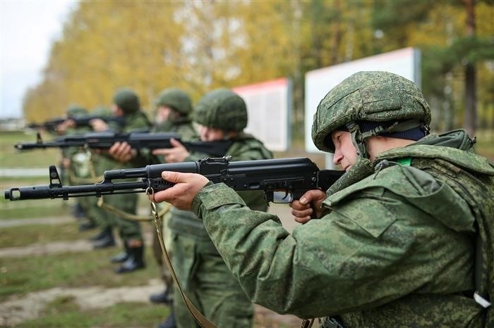 По собственному желанию: как стать добровольцем на свою?